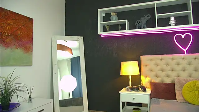 Вебкам-шоу TaniaKaverina