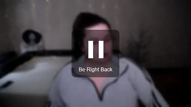 Emily_Mo 现场XXX聊天