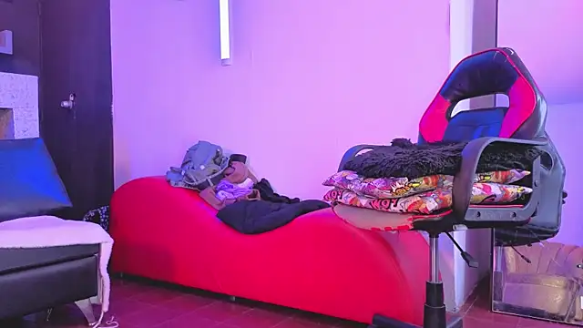 โชว์เว็บแคมของ nova_salvatore