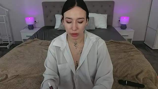 NikkiGoldSide – Live XXX-chat