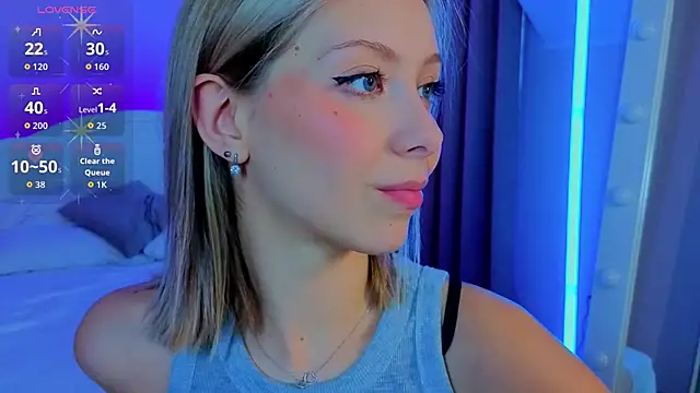 LumMina's Webcam Show