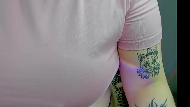 Vlada_vvのライブXXXチャット