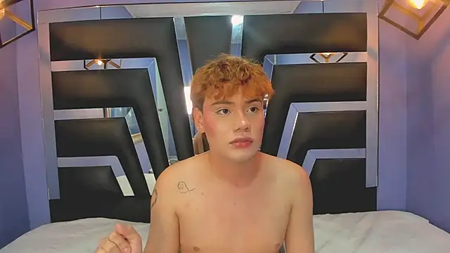 VeluniLiore webcam show