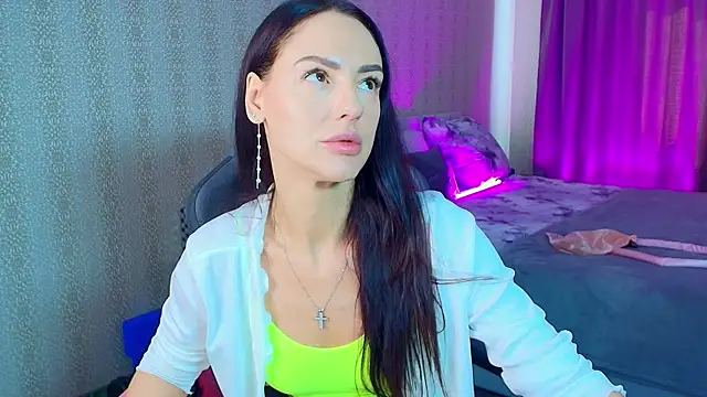 MalenaBelucci_のライブXXXチャット