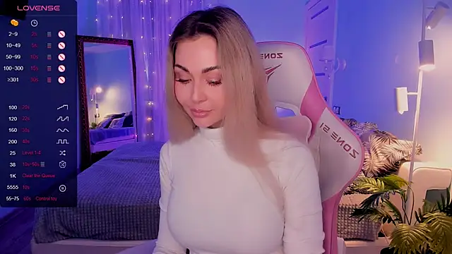 Chat +18 de AdeleRoberts ao vivo