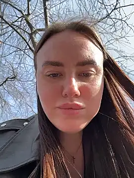 KiraSunshine – Live XXX-chat