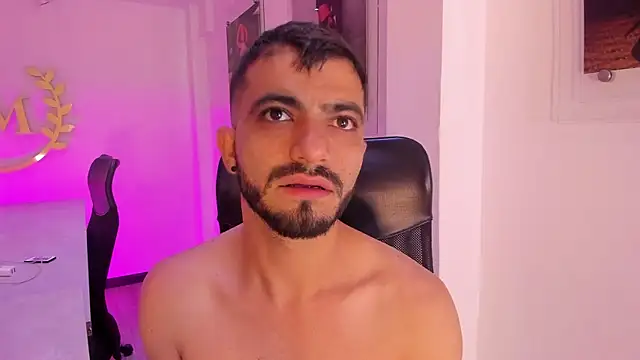 EmmanuelVoss: διαδικτυακό σόου στην κάμερα