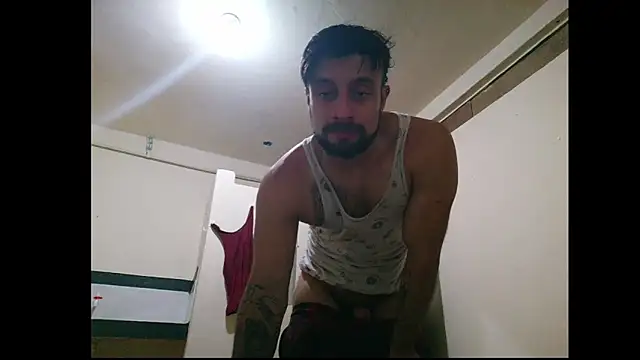 danistrial's Live XXX Chat