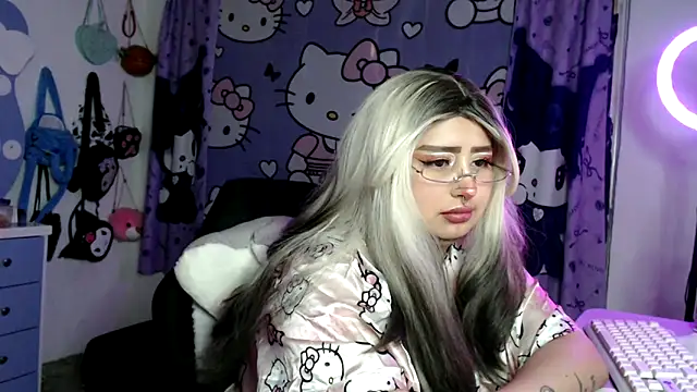 lussyevans24's Live XXX Chat