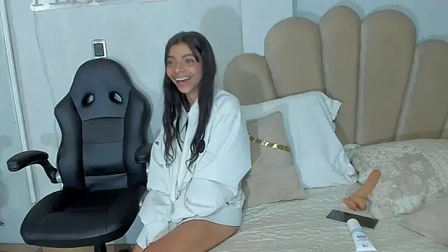 Amber_Harriis' Live XXX Chat