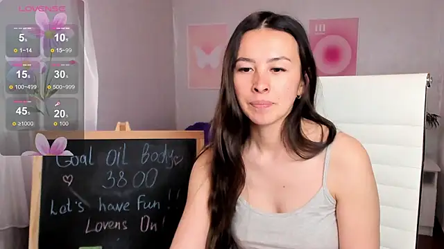 XXX chat uživo modela Geisha_Anna