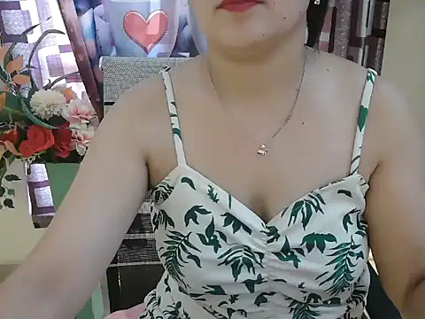 _chitranshi élő XXX-chatje