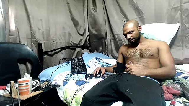 Camodick Adlı Modelin Canlı XXX Sohbeti