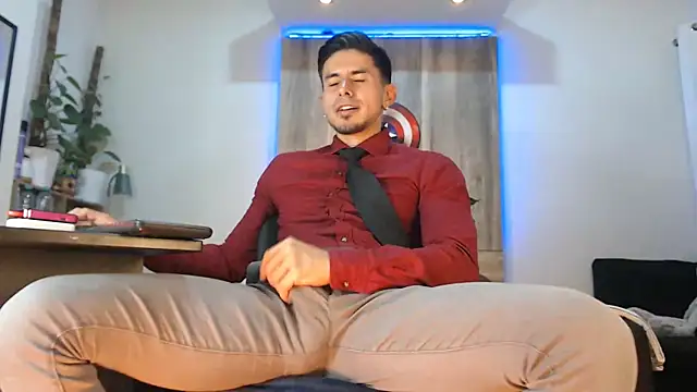 Andrew_4_ Show Webcam