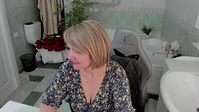 BettyGibsonnn Live XXX chat