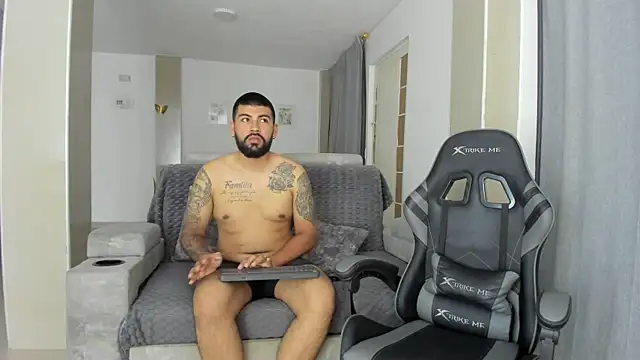 DulceRomance's Webcam Show