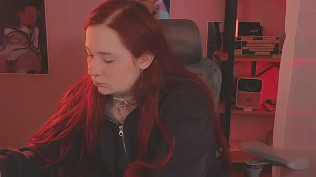 carolina_elfn Live XXX chat