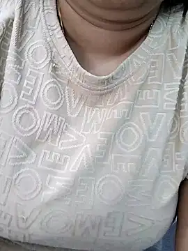 QueenHaryanaa Webcam show