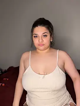 Chatroom XXX en direct de treasurebabii