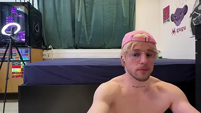 Show modela killa2053 na web-kameri