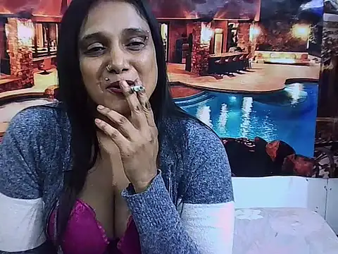 แชท XXX สดของ IndianSexyLady20