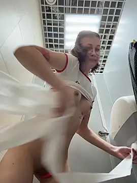 RinaCat's Live XXX Chat