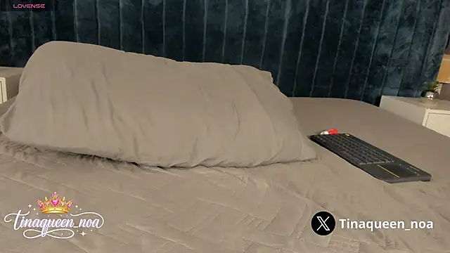 Show de tinaqueen_noa na webcam