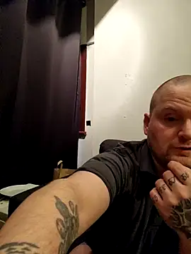 P4YNE: απευθείας συνομιλία ΧΧΧ