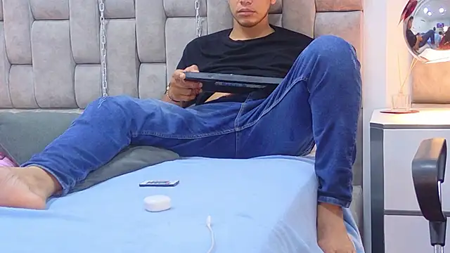 NohaBrooks' Webcam Show