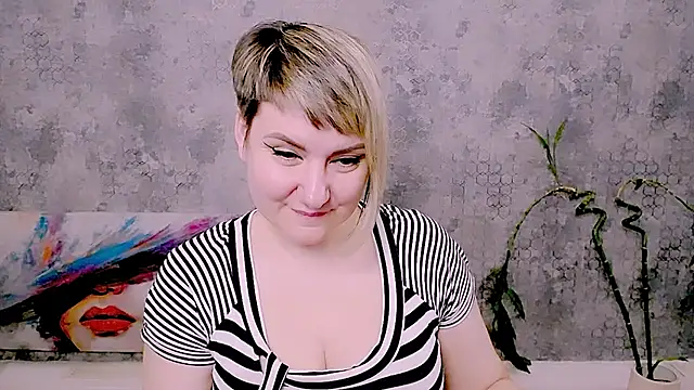 Chat XXX ao vivo de Djullia