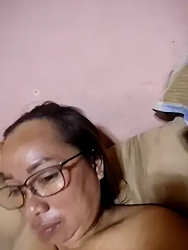 asianwet4u Chat XXX in diretta