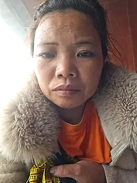 miomio-12 现场XXX聊天