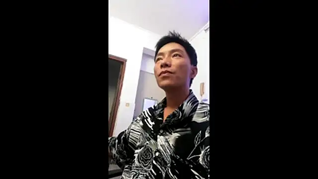 โชว์เว็บแคมของ xhqds