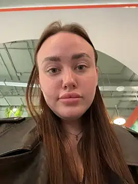 KiraSunshine – Naživo XXX chat