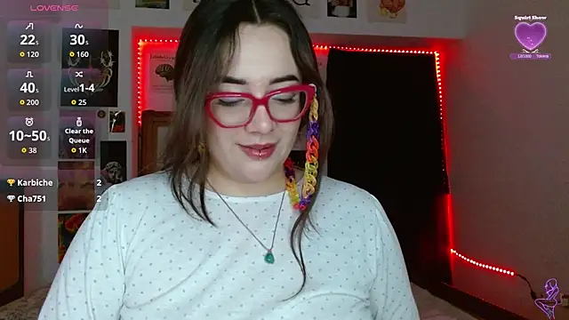 Nova-Satela 即時 XXX 聊天