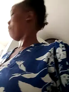 Babymomma98: онлайн-секс-чат