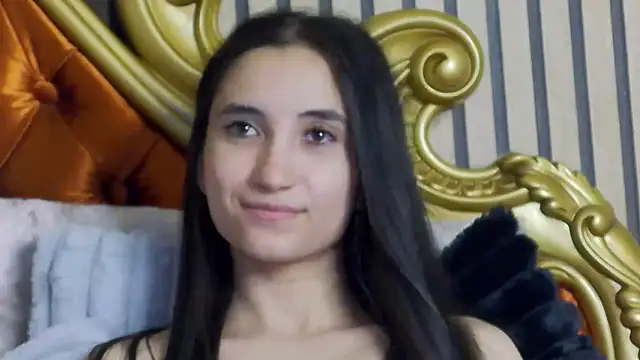 CarolinaBlair's Live XXX Chat