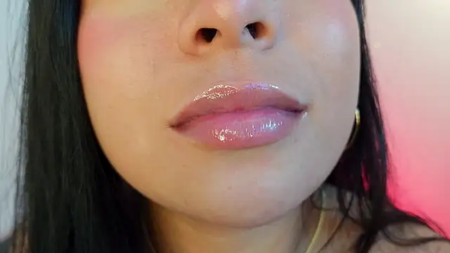 mia_roux1 লাইভ XXX চ্যাট