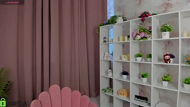 LeticiaRomano's Live XXX Chat