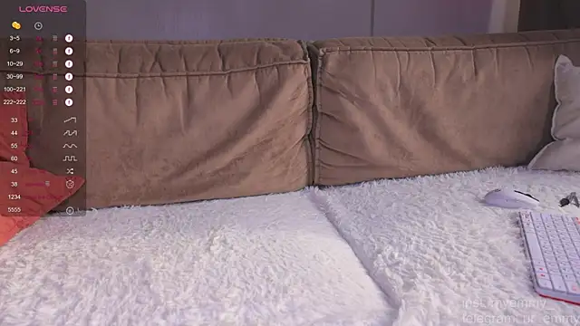 My_Emmy's Webcam Show