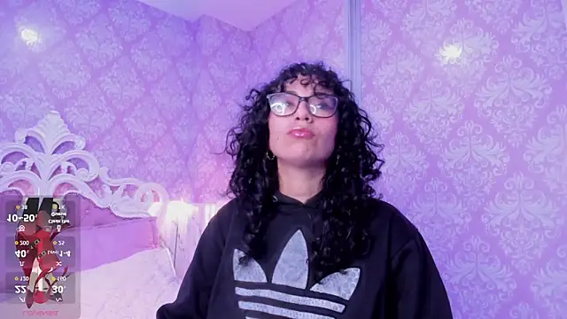 sarah_sluty Chat XXX live