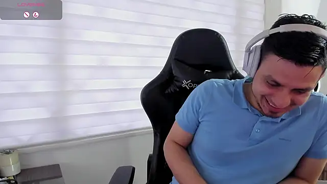 عرض كام Rick_Adams