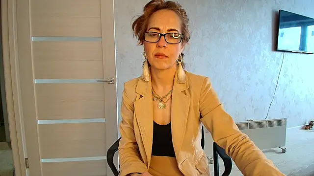 Živý XXX chat LioraWeiss