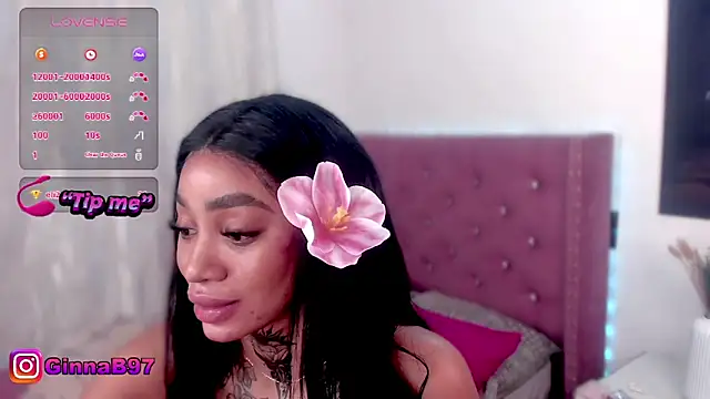 GinnaBolton's Live XXX Chat