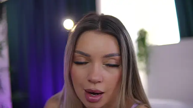 Chat XXX en directo de ArtTeasee