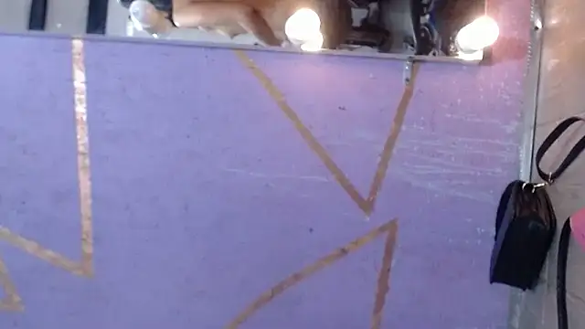 EMYCLARK01 Chat XXX in diretta