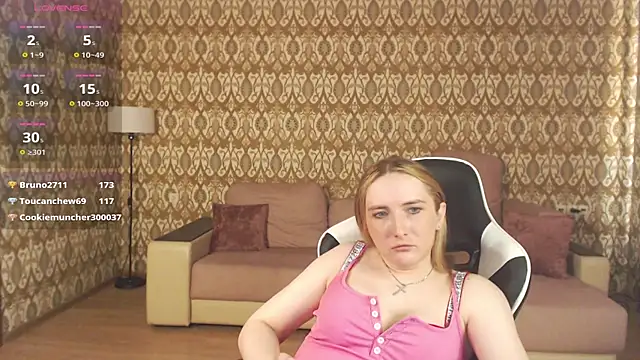 Vi_Luxyn Webbikameraesitys