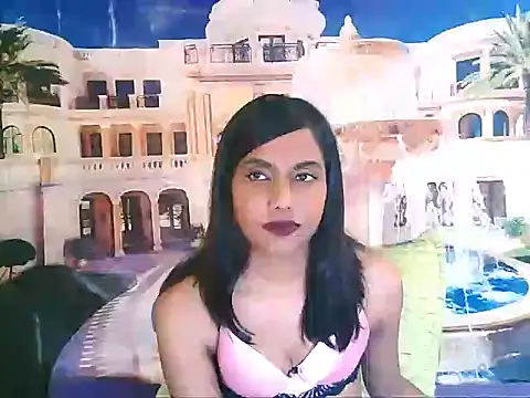 IndianSkies Adlı Modelin Canlı XXX Sohbeti