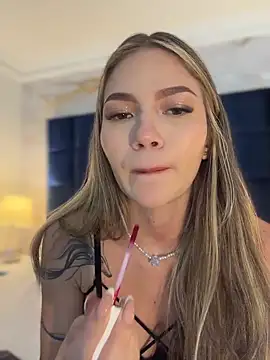 EmmaJhoons live XXX chat