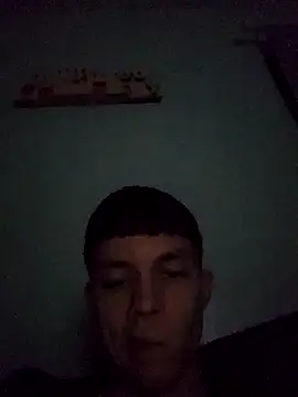 Gabrielr214090 网络视讯表演